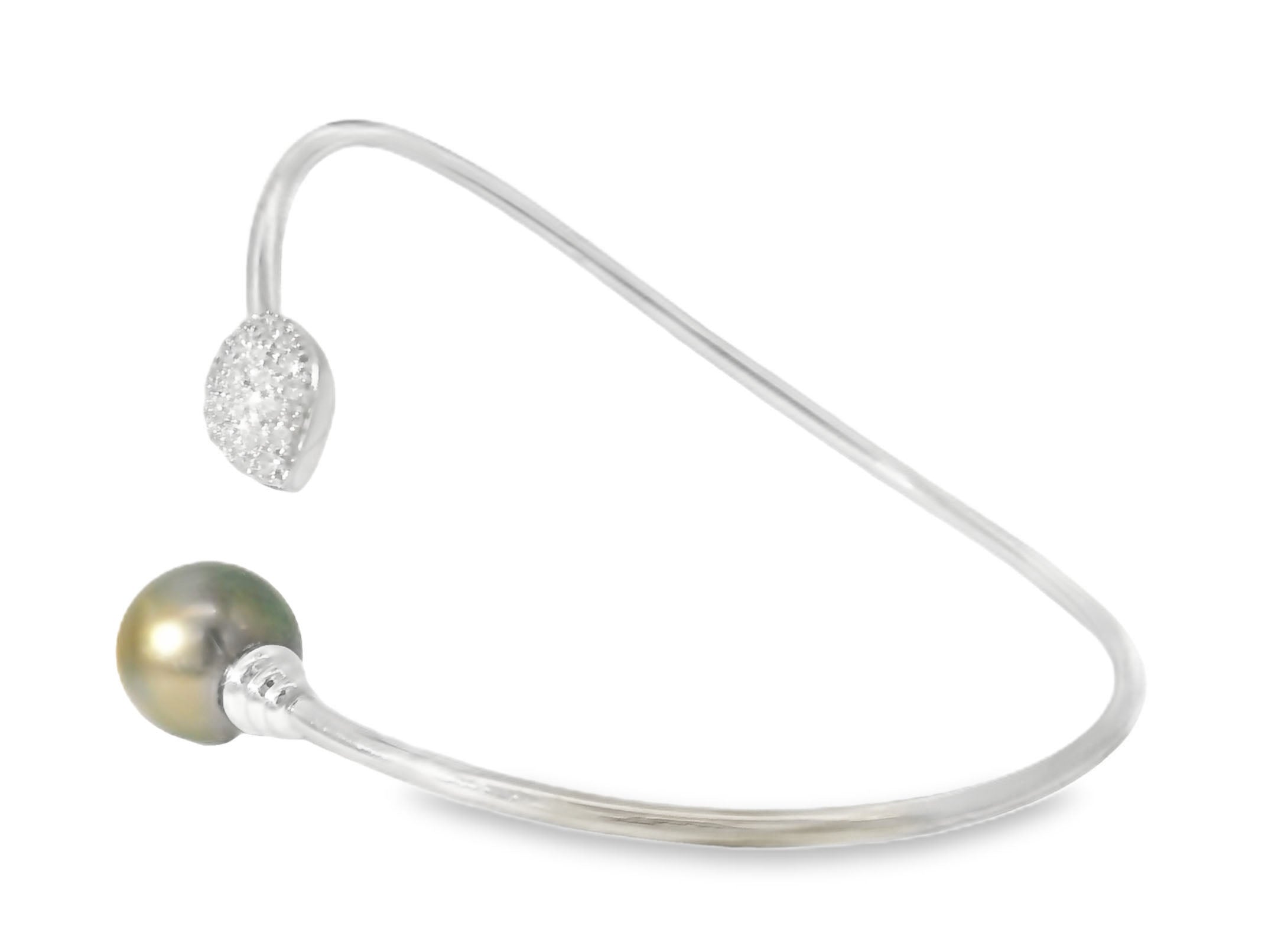 Gorgeous Estate 14K White Gold Diamond Tahitian Black Pearl Bangle Bracelet - GGEMSonline