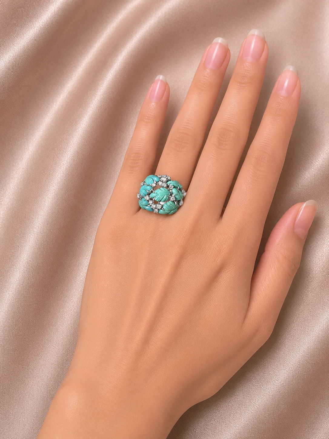 18K White Gold Turquoise and Diamond Carved Leaf Ring