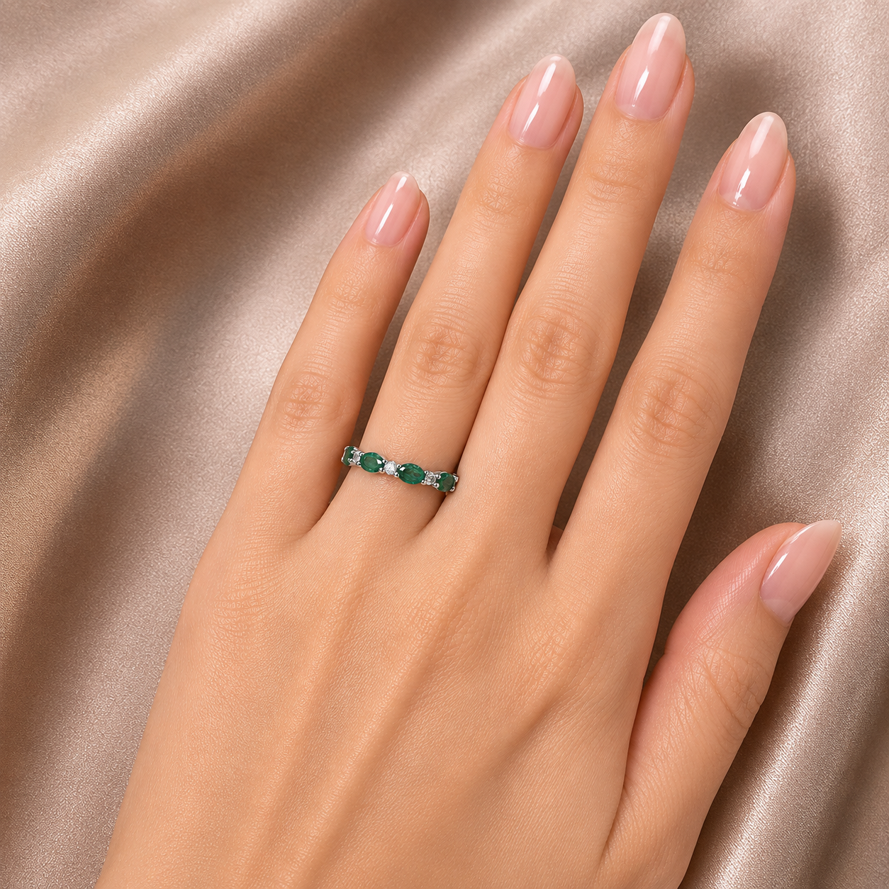 18K White Gold Emerald Diamond Eternity Ring Band