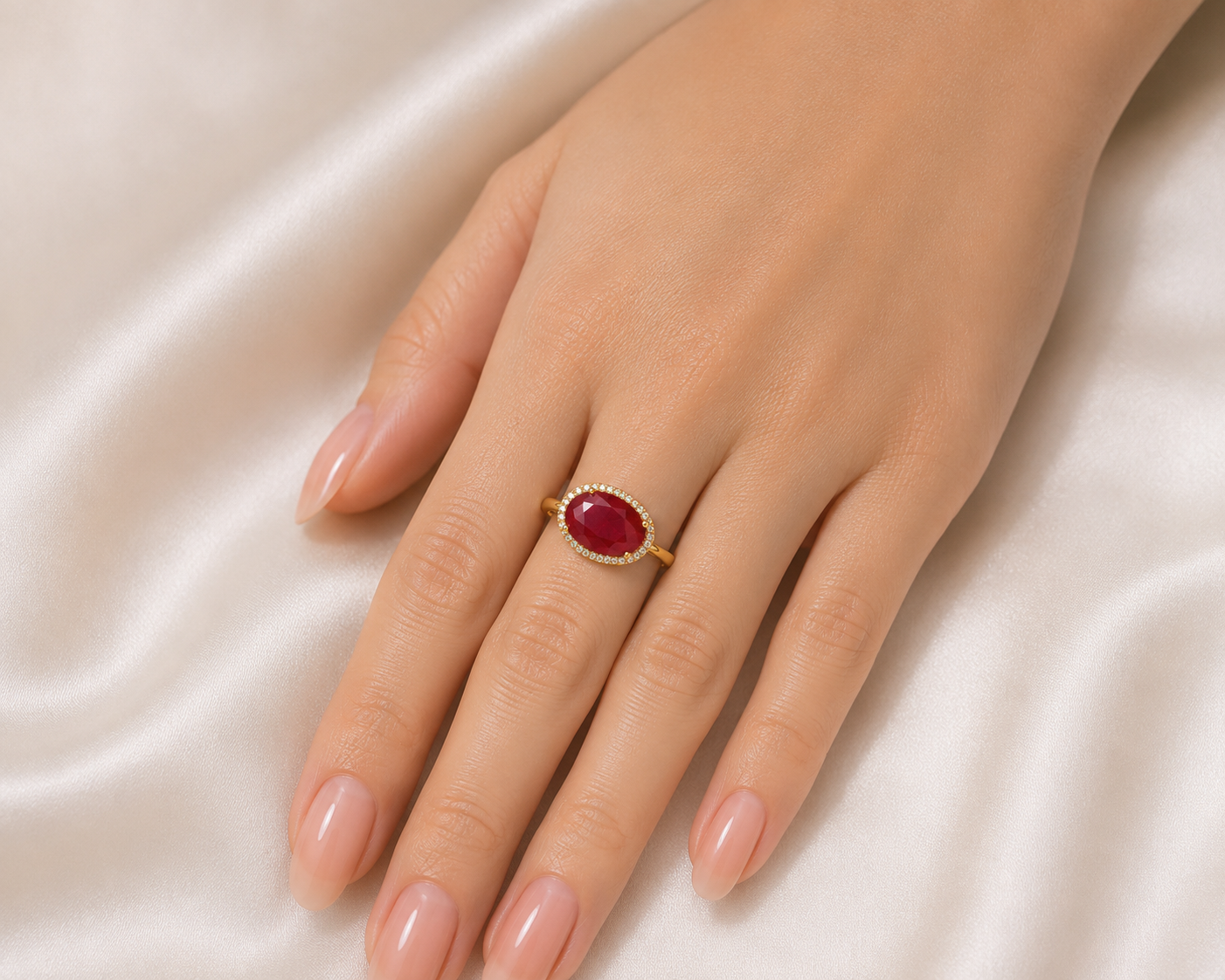 14K Yellow Gold Ruby Diamond Band Fashion Ring Estate