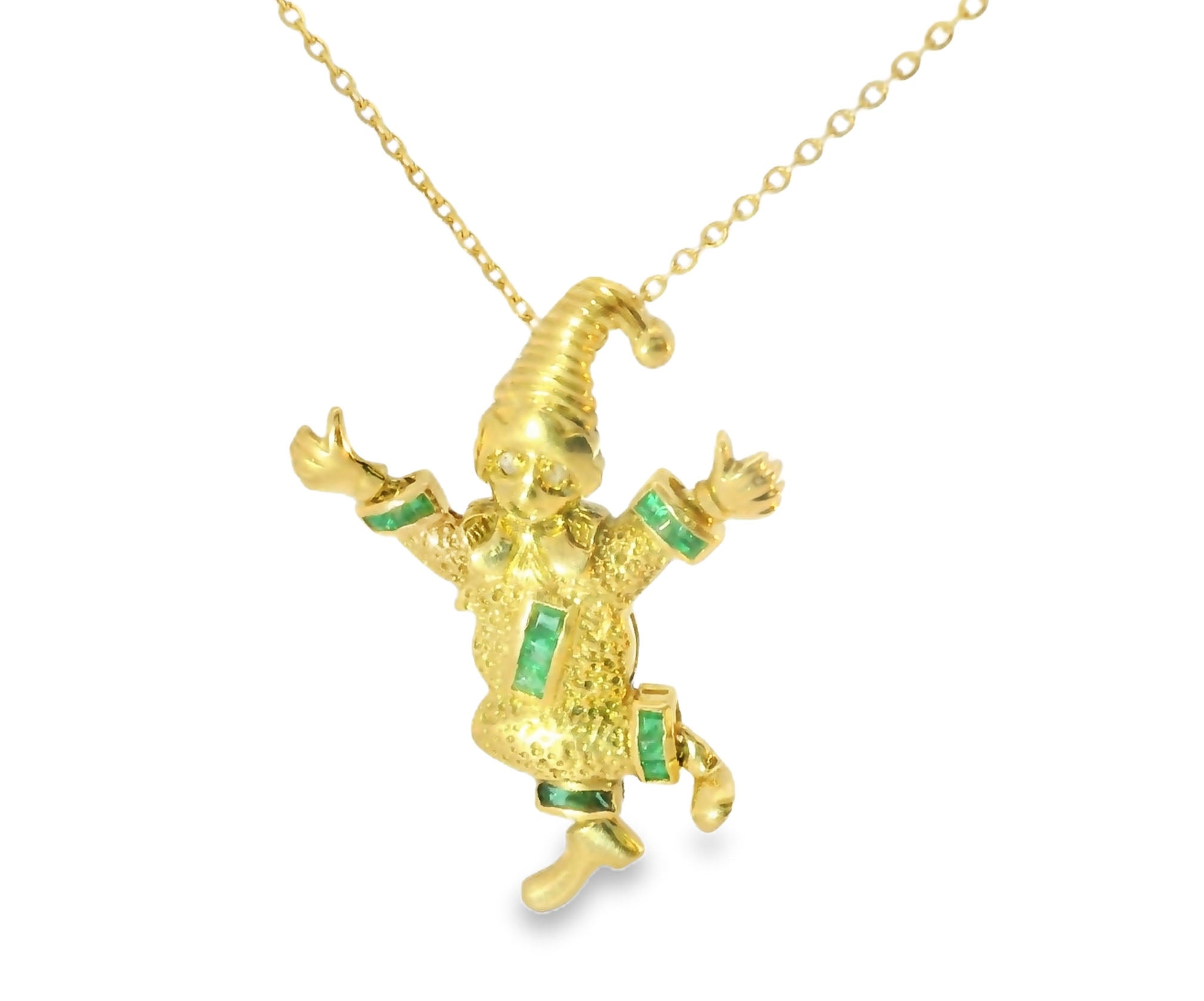 Beautiful Estate 18K Yellow Gold Emerald Clown Jester Movable Part Pendant - GGEMSonline