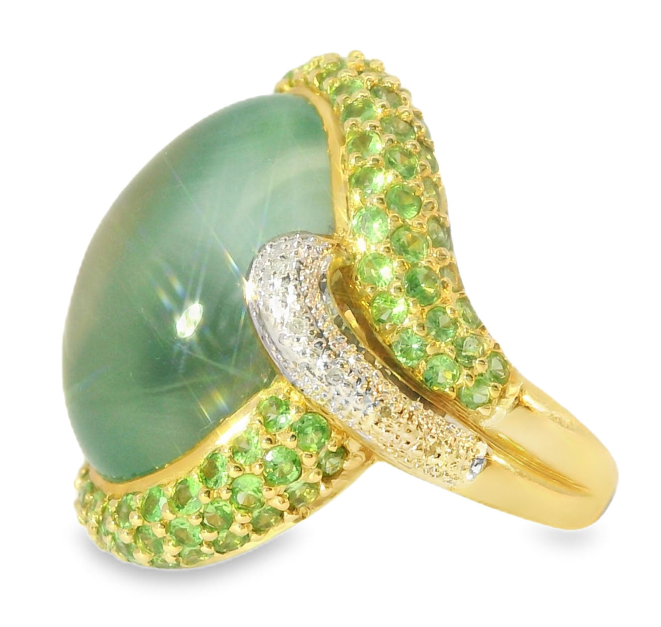 Beautiful Estate 14K Gold Cabochon Green Amethyst Tsavorite Pave Diamond Ring - GGEMSonline