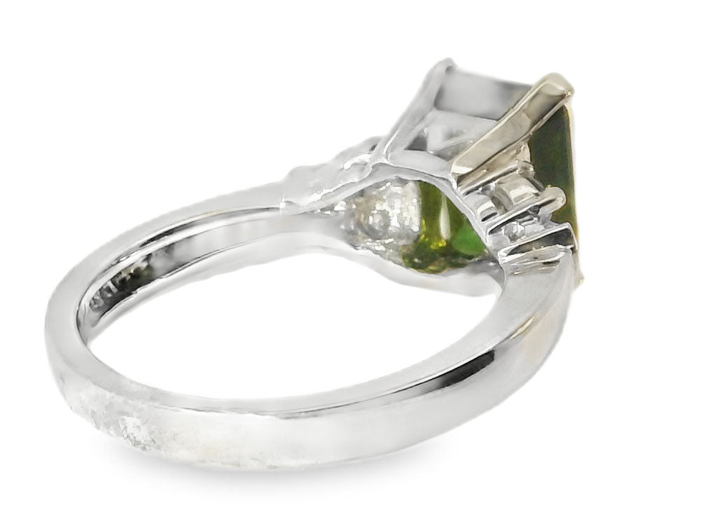 Stunning Estate 14K White Gold Green Tourmaline Diamond Cocktail Ring - GGEMSonline
