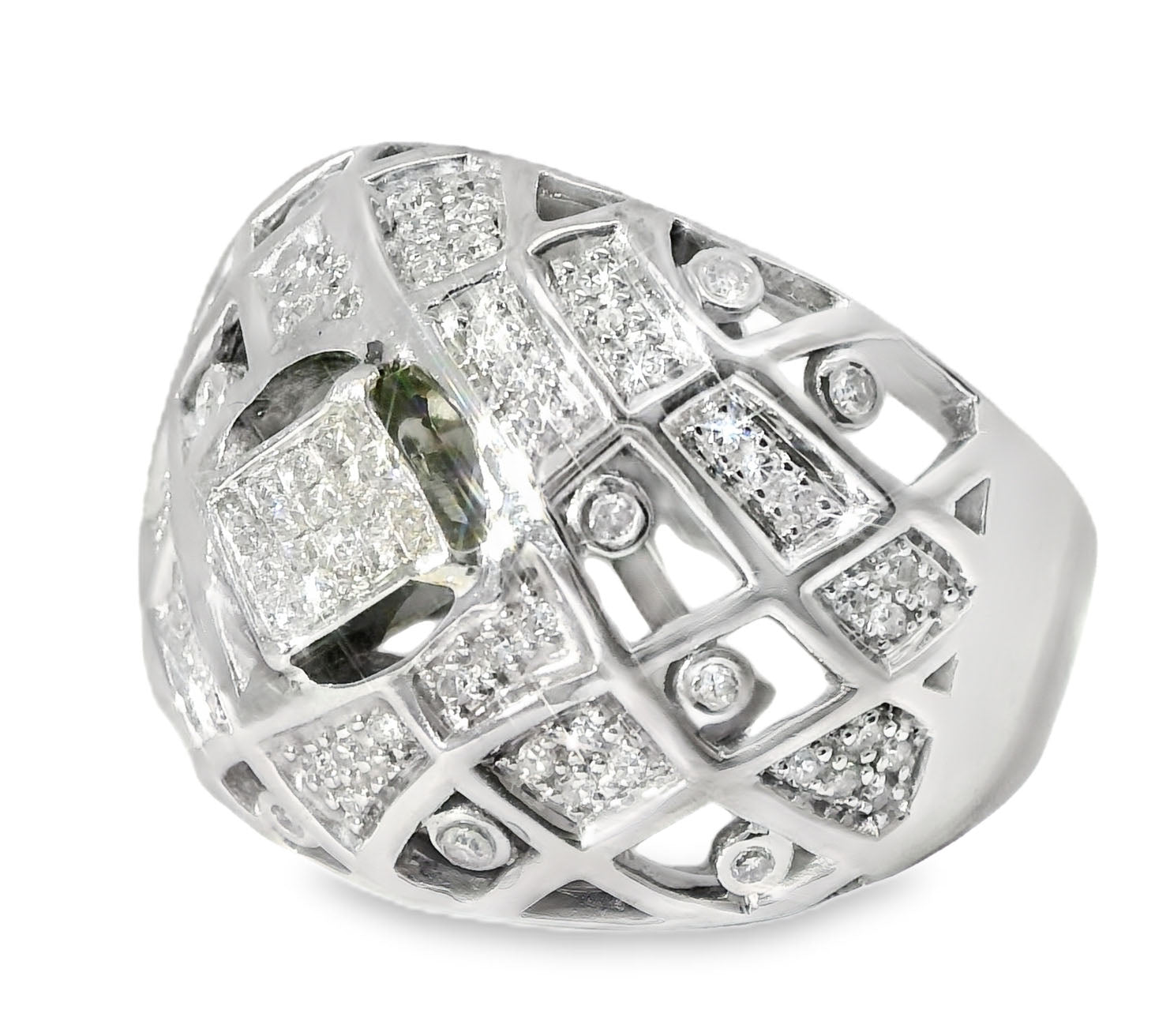Magnificent 14K White Gold Diamond Designer Dome Fashion Cocktail Band Ring - GGEMSonline