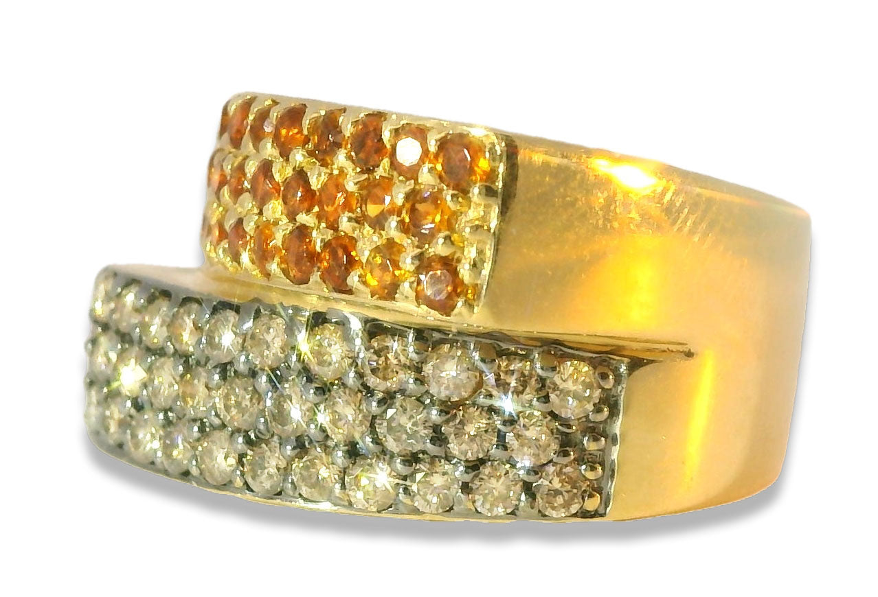Magnificent Estate 18K Yellow Gold Champagne Pave Diamond Citrine Band Ring - GGEMSonline