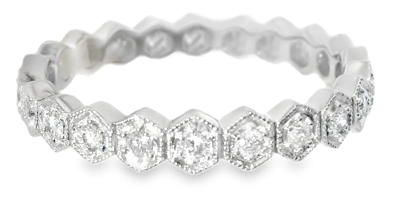 Elegant 18K White Gold Diamond Eternity Wedding Band Ring - GGEMSonline