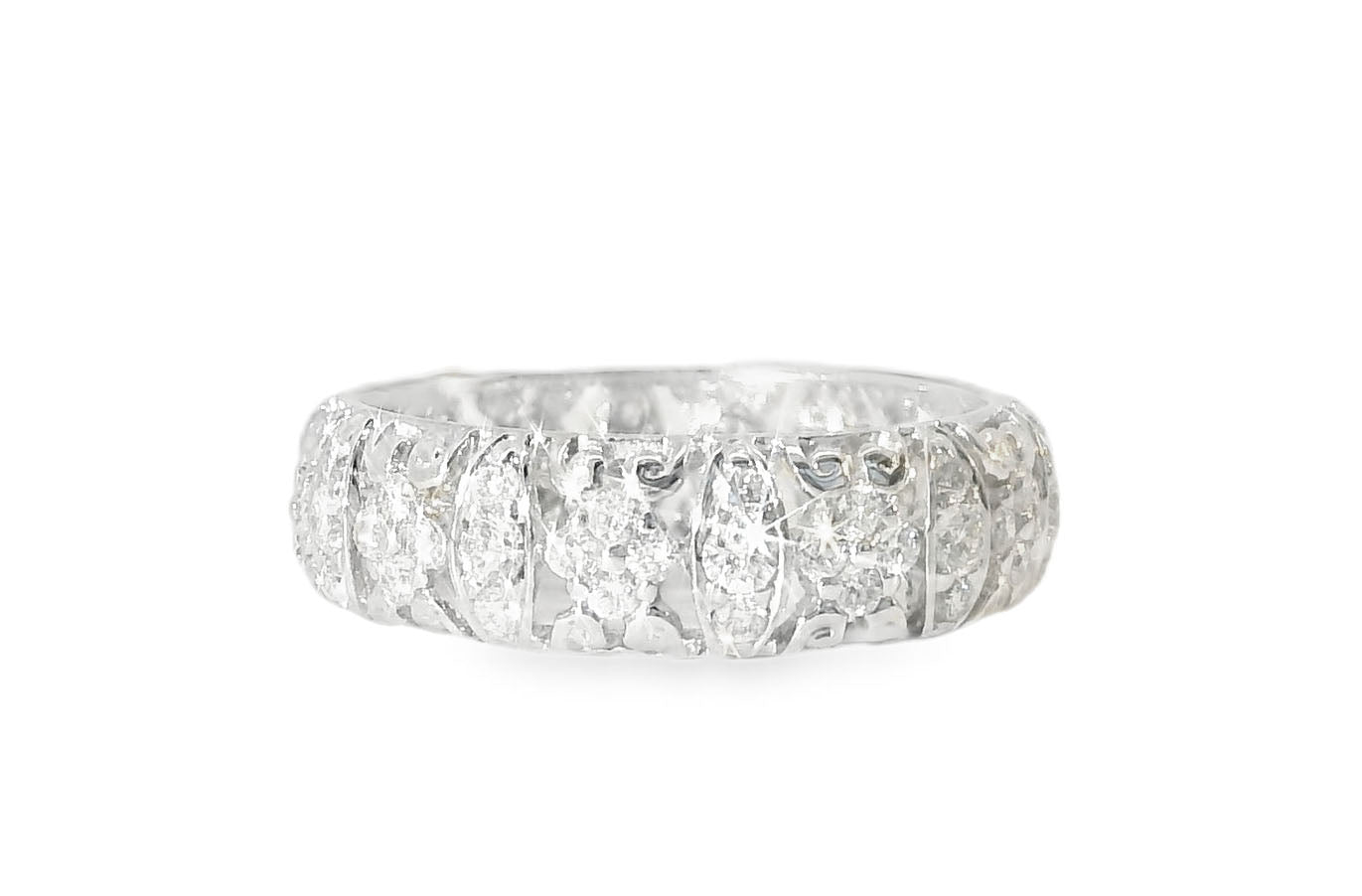 Elegant 14K White Gold Diamond Eternity Infinity Wedding Band Ring - GGEMSonline