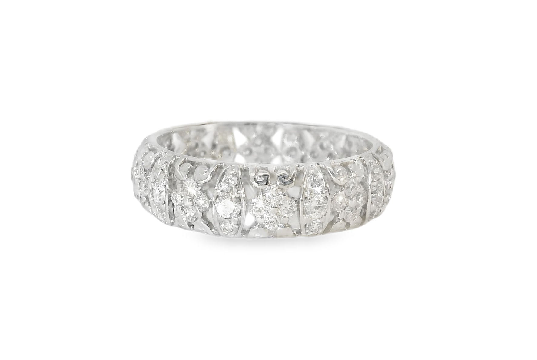 Elegant 14K White Gold Diamond Eternity Infinity Wedding Band Ring - GGEMSonline