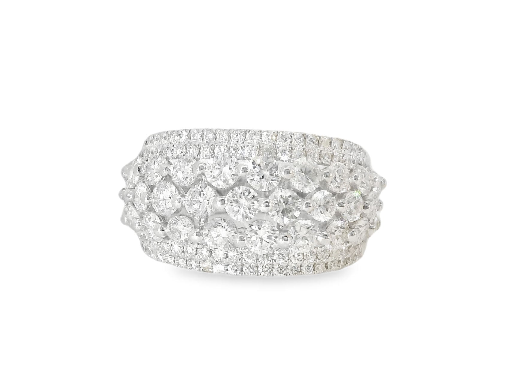 Exquisite 18K White Gold Diamond Designer Ring Band - GGEMSonline