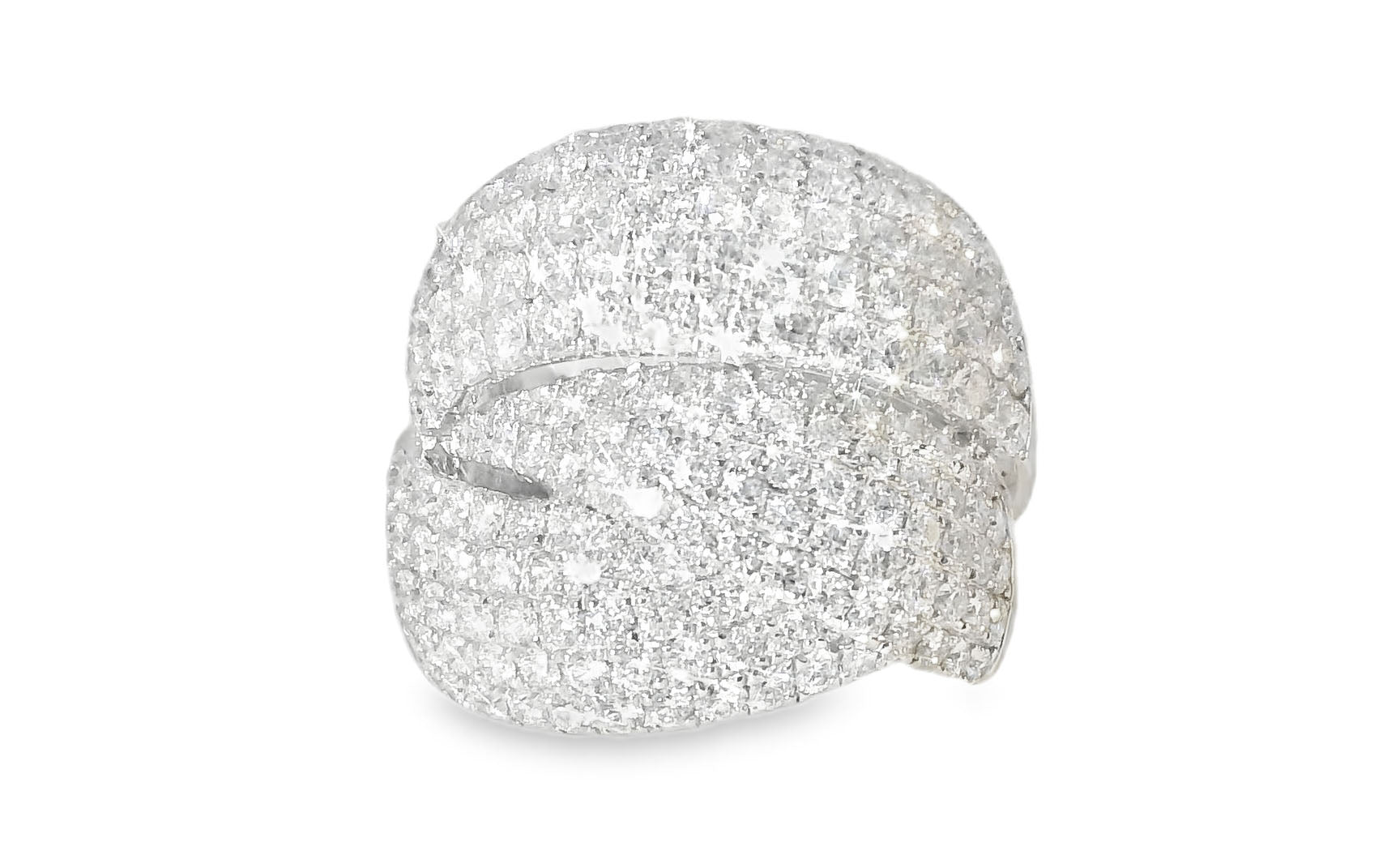 Exceptional 18K White Gold Diamond Designer Ring Band - GGEMSonline