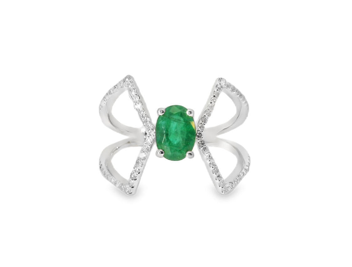Elegant White Gold Emerald Ring with Diamonds - GGEMSonline