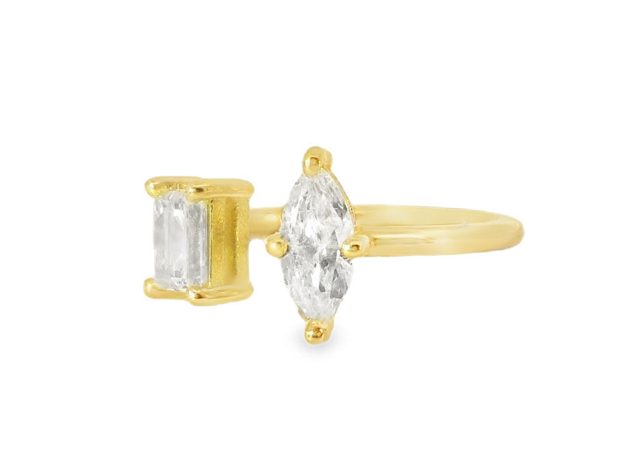 Elegant Diamond Ring with Unique Design - GGEMSonline