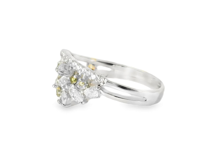 Elegant White Gold Diamond Ring with Floral Design - GGEMSonline