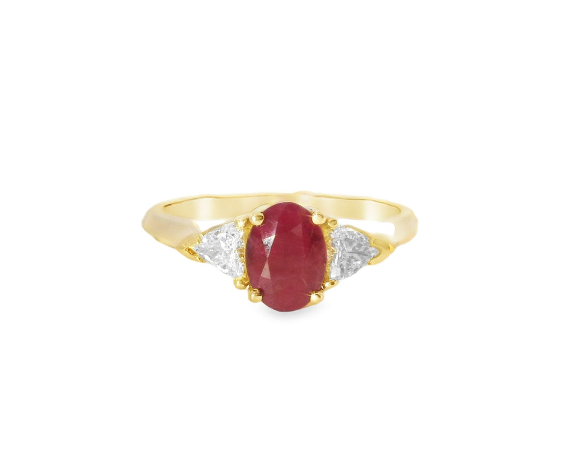 Estate 14K Yellow Gold Ruby Trillion Diamond 3-Stone Ring
