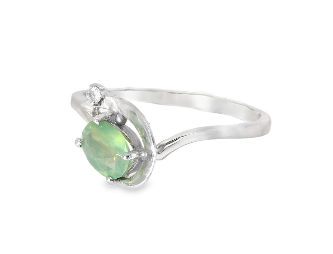 Delicate 14K White Gold Alexandrite Diamond Ring Band