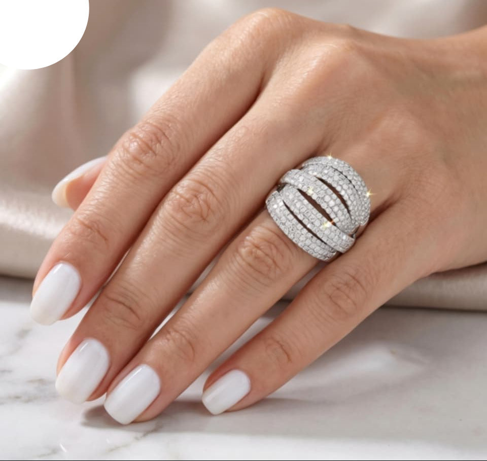 18K White Gold Diamond Dome Band Ring
