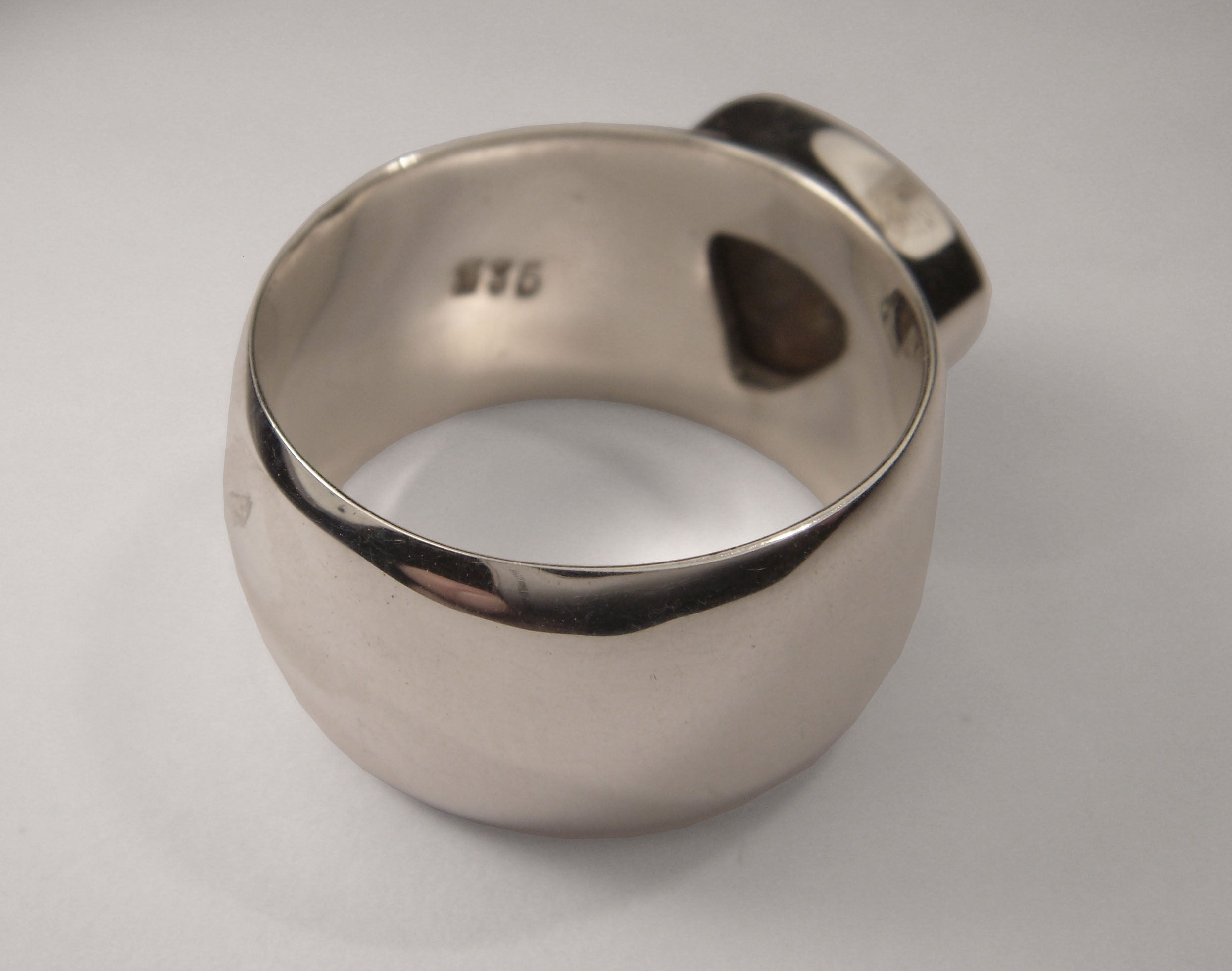 Beautiful Sterling 925 Silver Opal Ring Band - GGEMSonline