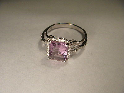 Beautiful Estate 14K White Gold Micro Pave Diamond Amethyst Ring - GGEMSonline