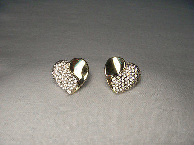 Beautiful Estate 14K Yellow Gold Pave Diamond Heart Stud Earrings - GGEMSonline