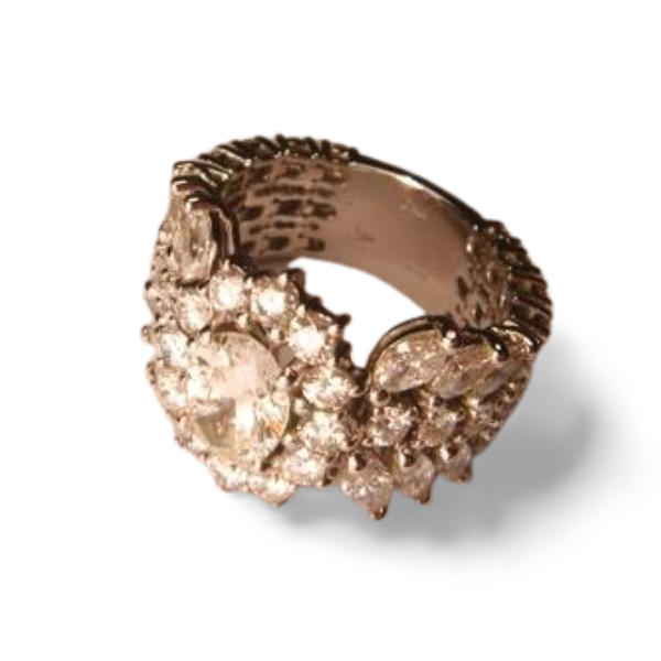 Magnificent 18K White Gold Oval Solitaire Diamond Engagement Ring Band - GGEMSonline