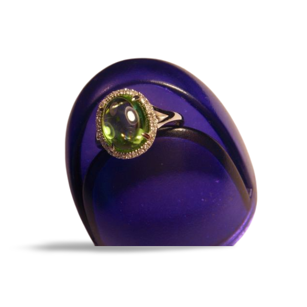 Stunning Estate 14K White Gold Diamond Cabochon Peridot Cocktail Ring - GGEMSonline